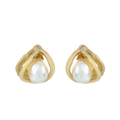 4.5mm Fresh Water Pearl Stud Earrings 14K Yellow Gold