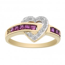 0.50 Carat Princess Cut Rubies 0.08 Carat Heart Center Diamond Ring 14K Yellow Gold